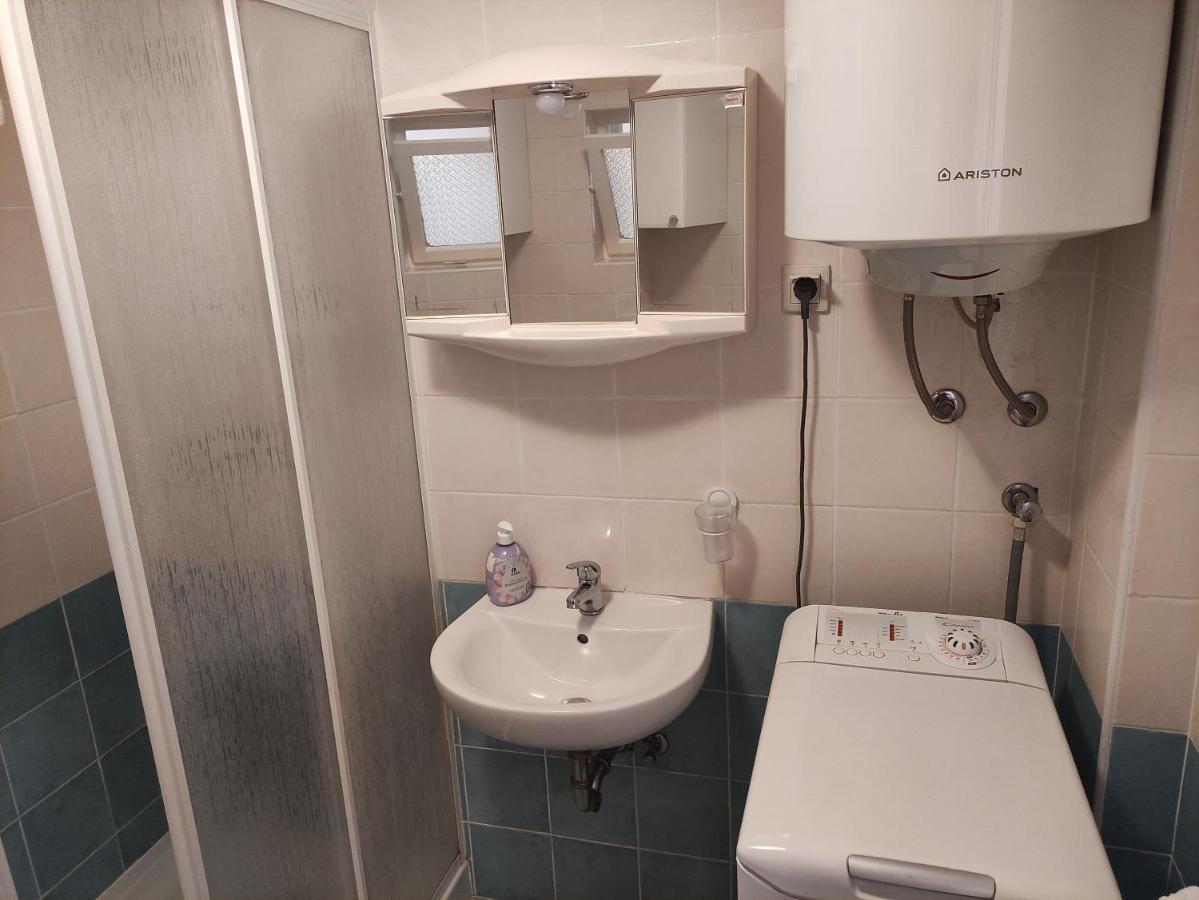 Apartment Valenta Poreč Zewnętrze zdjęcie